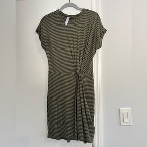 Green Knotted Mini T Shirt Dress XS
